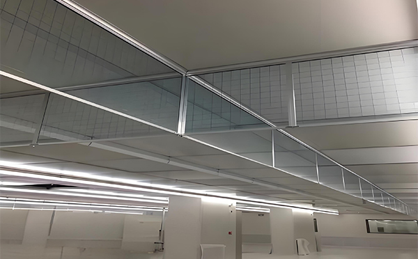 卓尼玻璃挡烟垂壁