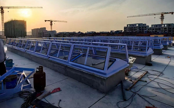 消防卓尼排烟窗怎么选择尺寸