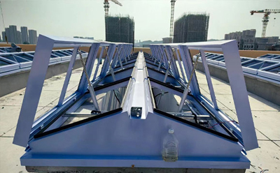 卓尼排烟窗的设置要求