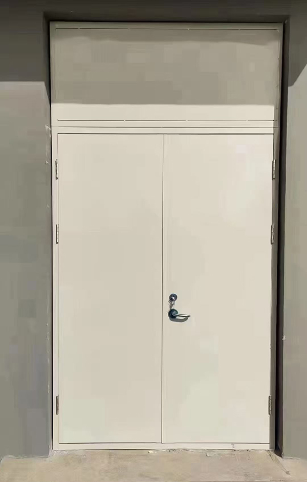 展览馆项目完成大跨度卓尼防火门安装